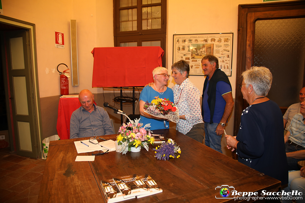 VBS_3430 - Presentazione libro 'La tovaglia a quadri' di Celestina Franco.jpg